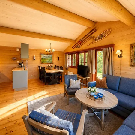 Tvilsombu, Cosy Close To Slopes * גיילו