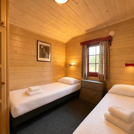 Tvilsombu, Cosy Close To Slopes בית נופש *